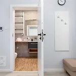 Perlowa Przystan Sztormowa By Renters Apartment *