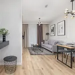 Apartment Perlowa Przystan Sztormowa By Renters *