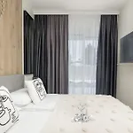 Apartment Perlowa Przystan Sztormowa By Renters