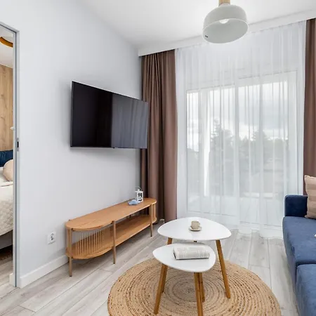 アパート Perlowa Przystan Sztormowa By Renters シャノジェンティ