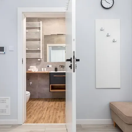 Perlowa Przystan Sztormowa By Renters Apartment *