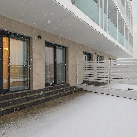 Perlowa Przystan Sztormowa By Renters アパート *